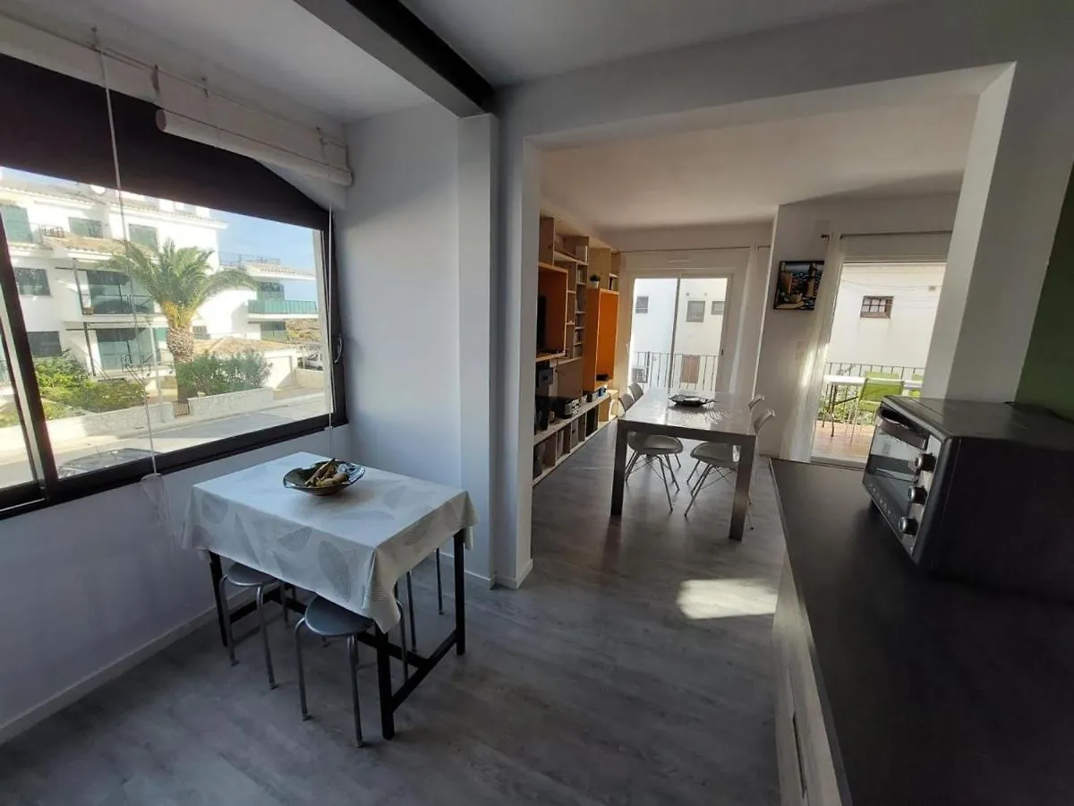 Apartment Apartamento Familiar De 3 Hab Cerca De La Playa En Llanca - Es-170-75