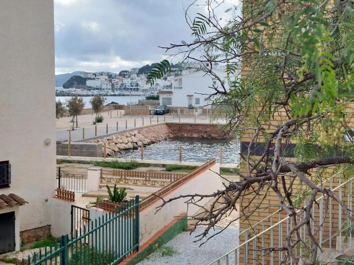 Apartamento Familiar De 3 Hab Cerca De La Playa En Llanca - Es-170-75 Spain