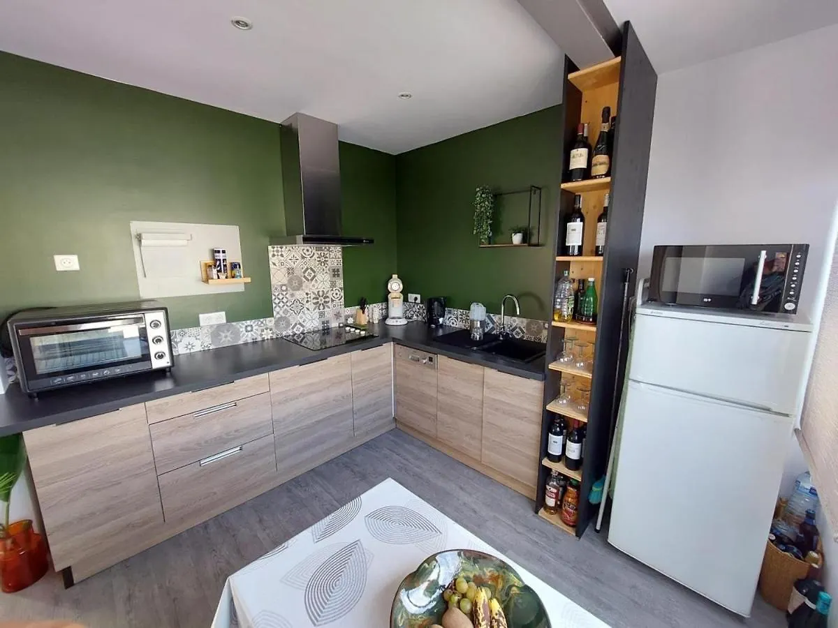 Apartamento Familiar De 3 Hab Cerca De La Playa En Llanca - Es-170-75 Spain